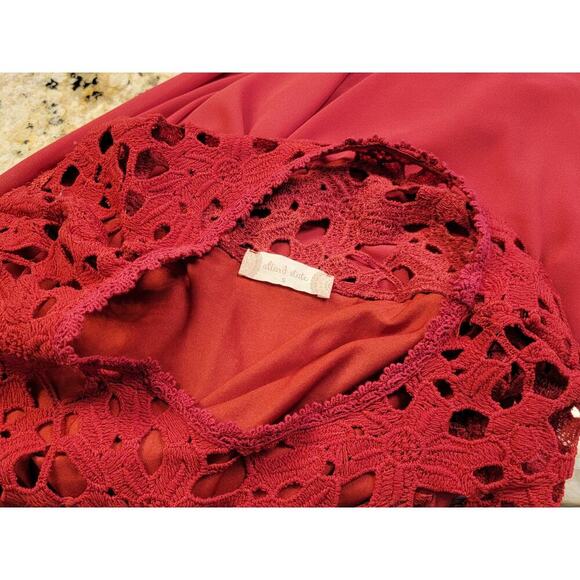 Altard State Dress Womens S Red Crocheted Lace Neck Fit Flare - Picture 5 of 5